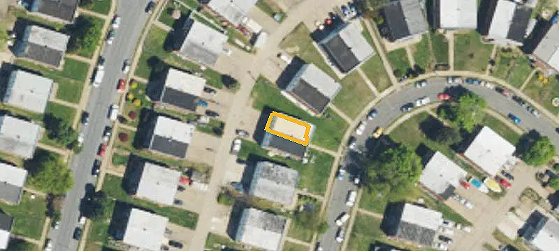 Renovated Duplex with Garages