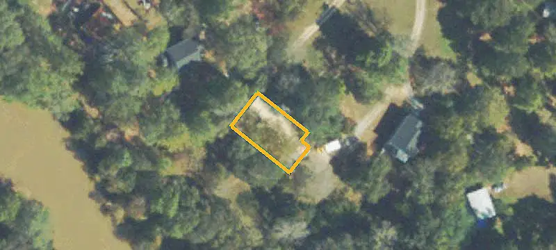 Wooded Riverfront Triplex