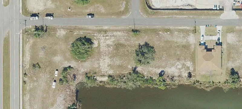 Lakefront C1 Commercial Land