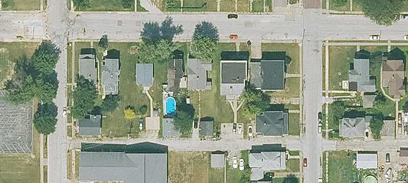 Up/Down Duplex with Garage