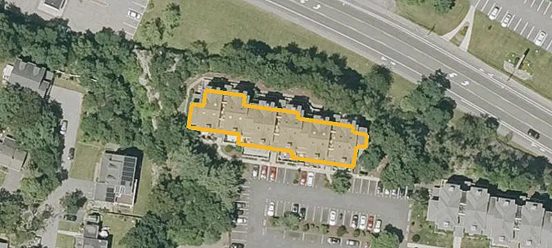 Second-Floor Residential Income Property