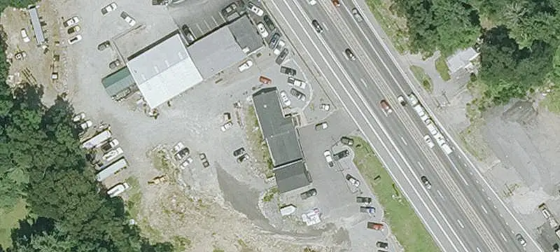 Automotive Property with Four-Bay Garage
