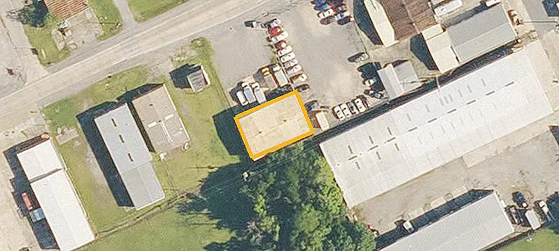 Renovated Flex Building with Warehouse