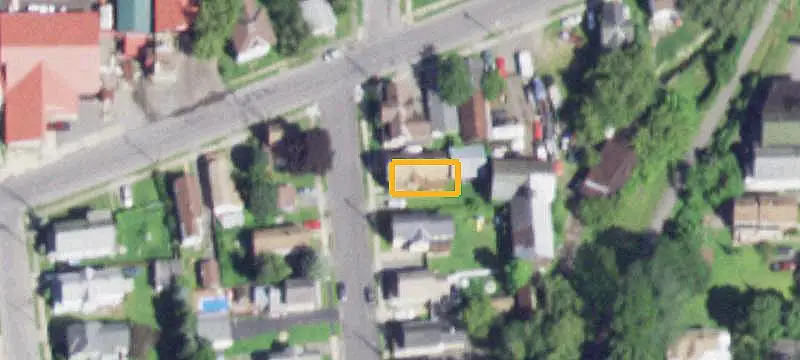 Two-Unit Duplex with Dual Driveways