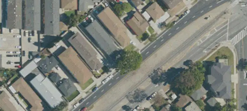 5-Unit Apartment Building with Carports