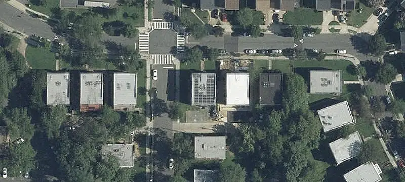 8-Unit Apartment Building
