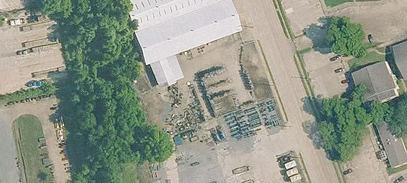 Industrial Flex Space with Fenced Yard