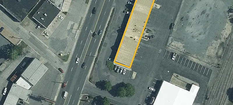 Retail Space with Highway Frontage