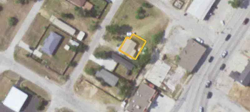 Office Unit with Fenced Yard