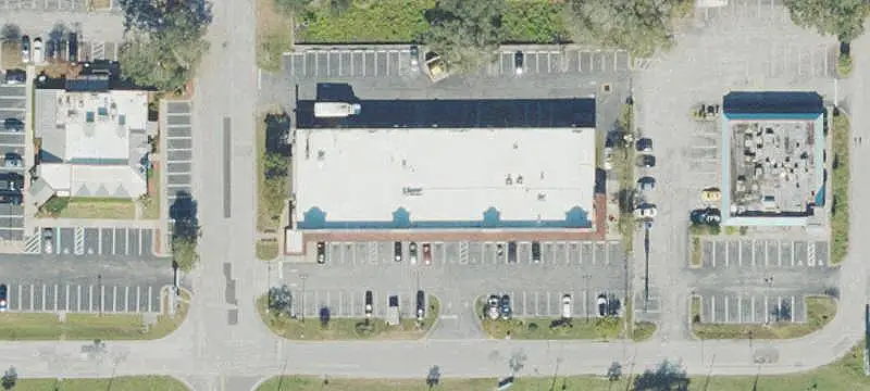 Dunkin’-Anchored Strip Center