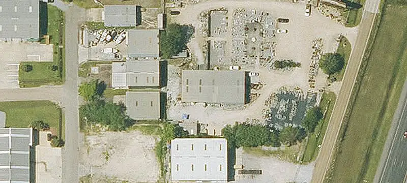 Warehouse with Interstate Frontage