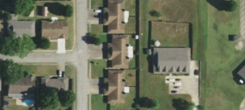 Maintained Half-Duplex Income Property