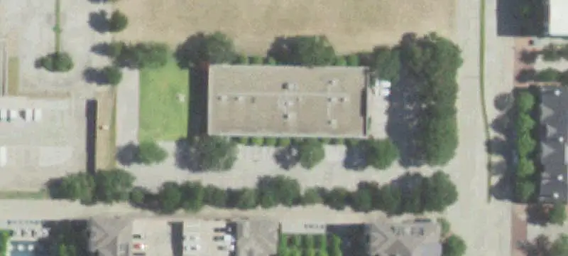 Office Units in Commercial Zone