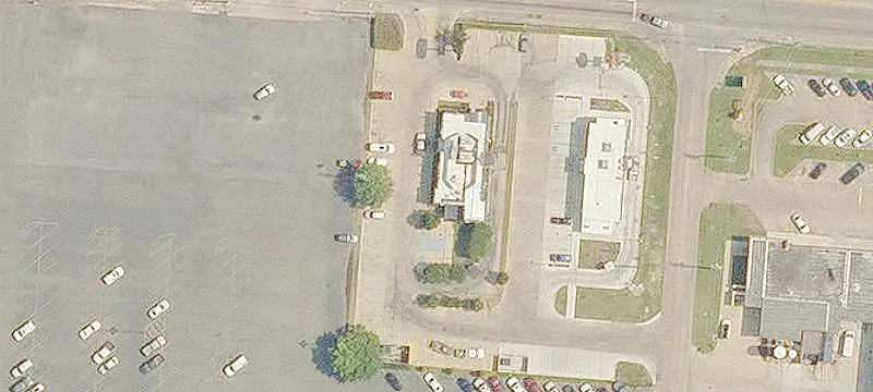 Drive-Through Restaurant Building