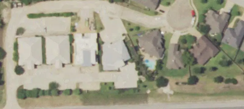 Single-Tenant Office Building