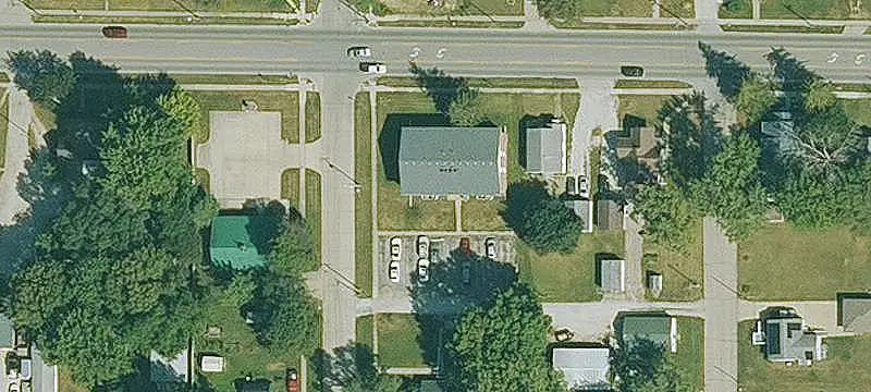 Level Commercial Land