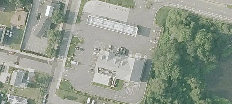 Ground-Level Flex Warehouse Space