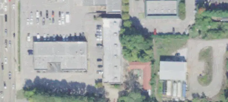 Multi-Tenant Shopping Center