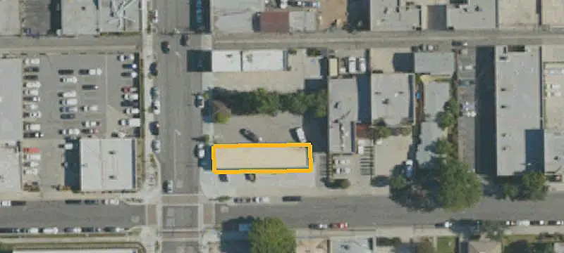 Corner Mixed-Use Space