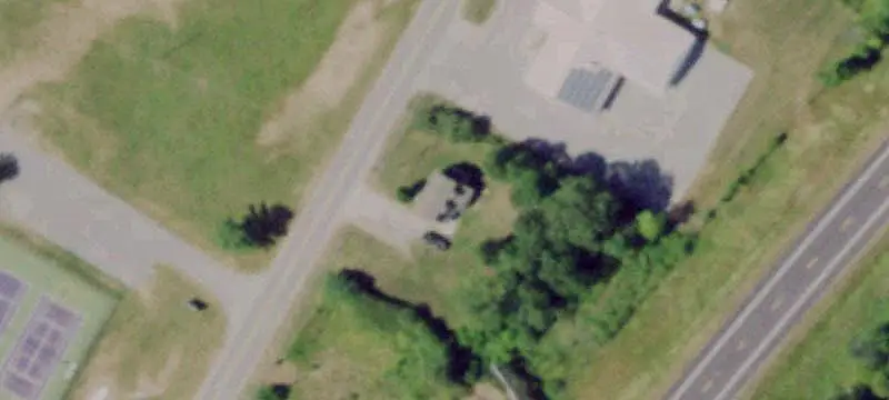 Mixed-Use Property with Garage Shop