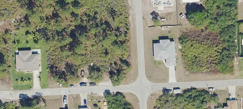 2600 18th St W, Lehigh Acres, FL 33971