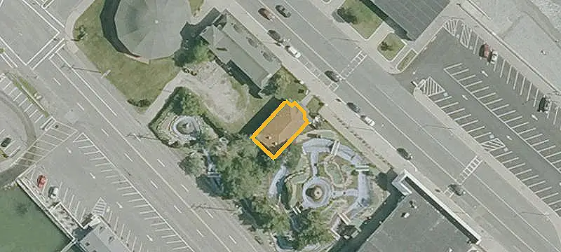 Beachfront Retail Space