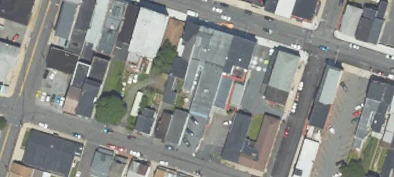 7-Unit Apartment Building