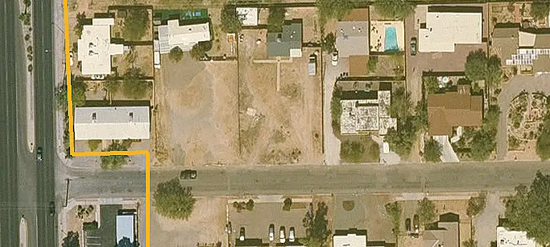 Updated Duplex With Separate Yards