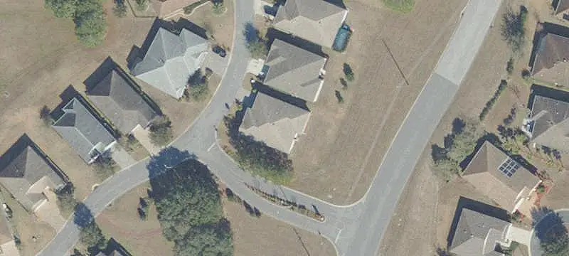 Hard-Corner Commercial Land