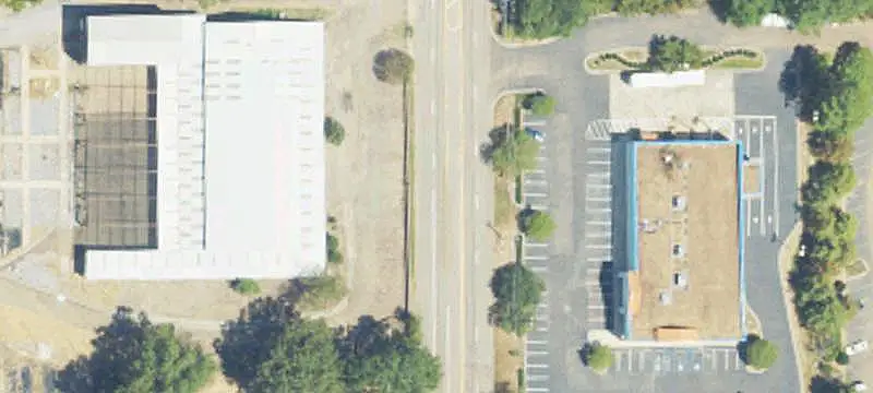 Four-Unit Retail Building
