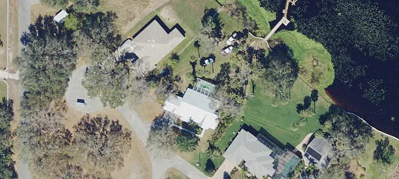 1048 Whispering Oaks Court, Sebring, FL 33875