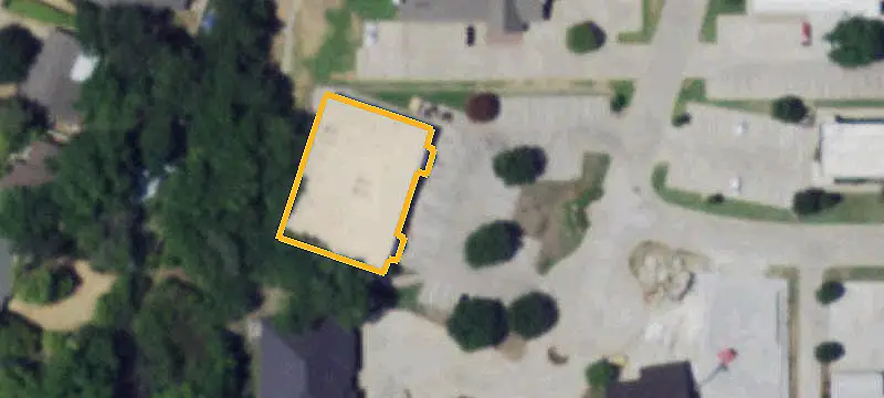 Single-Tenant Medical Center