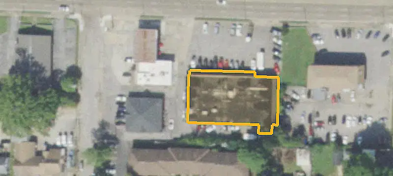 Retail Center with Vacant Space