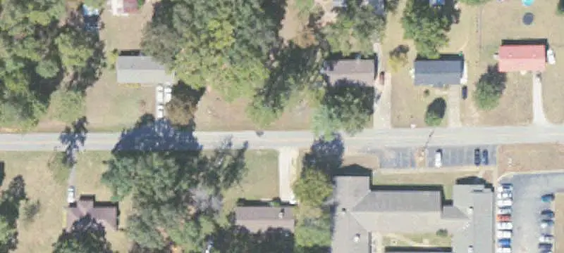 8-Unit Apartment Building