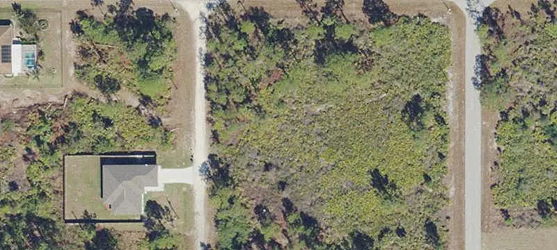 2920 Connie Ave N, Lehigh Acres, FL 33971