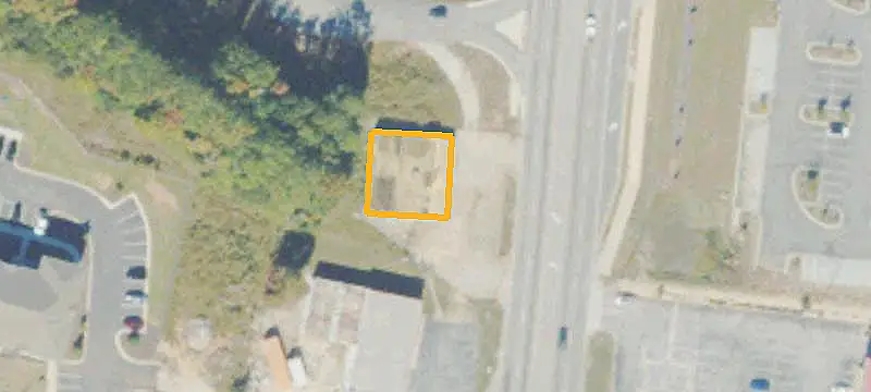 Commercial Land at Signalized Intersection