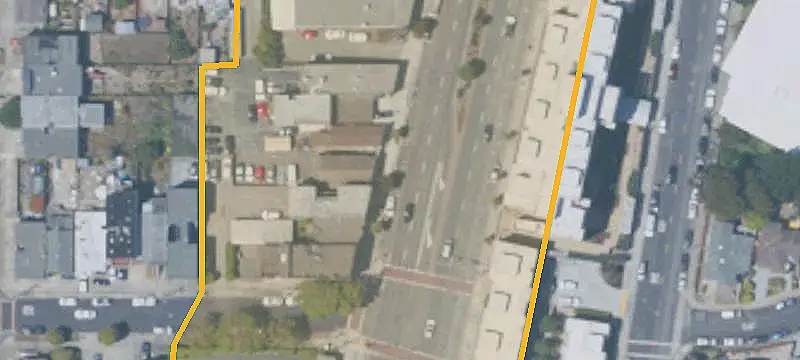 Mixed-Use Restaurant Property