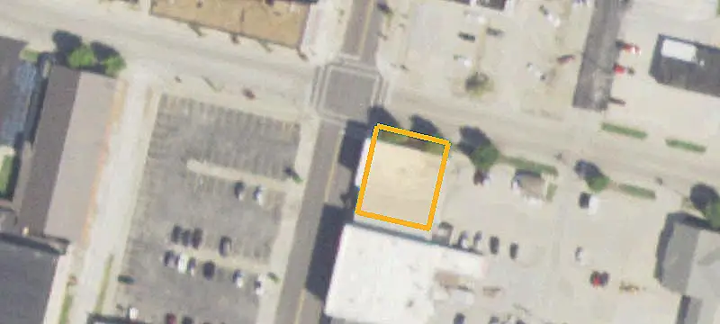 Restaurant Building with Banquet Space