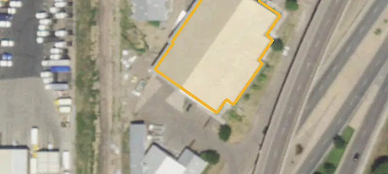 Flex Space with Warehouse Potential