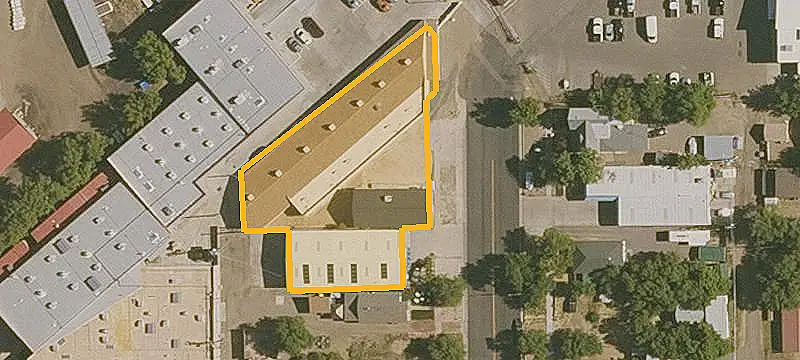 Flex Space with Two-Level Layout