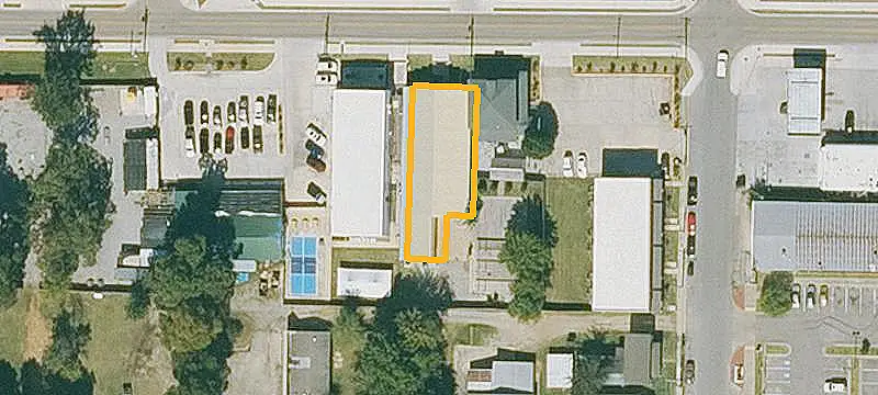 Updated Restaurant and Live-Music Venue