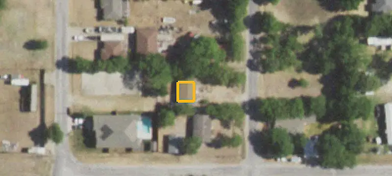 Commercial Land Near I-35 Corridor