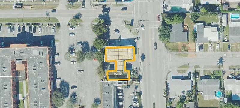 Retail Space in Shopping Center