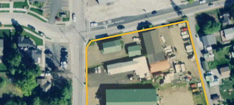 Freestanding Retail Building
