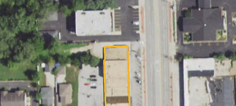 Leased Storefront with Garage
