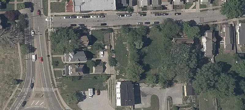 Remodeled Fourplex with Two-Bedroom Units