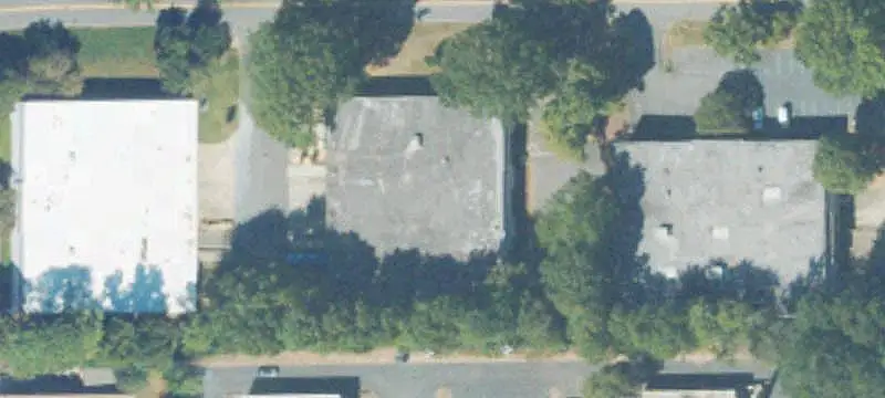 Rear-Load Warehouse with Dock Access