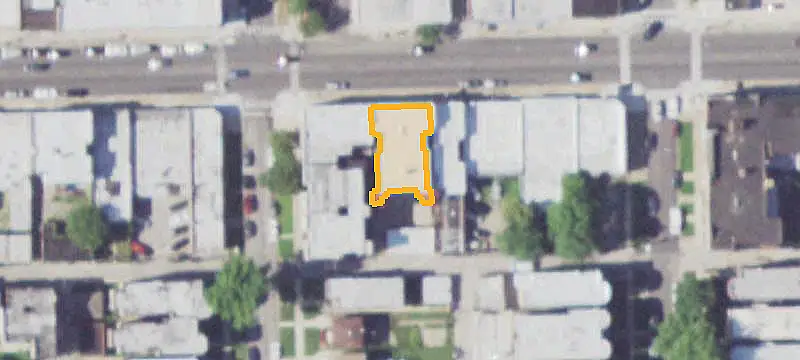 8-Unit Mixed-Use Property