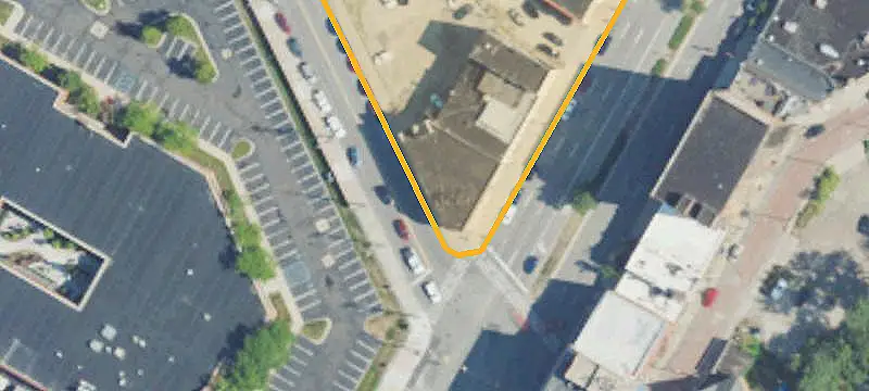 Mixed-Use Property with Restaurant Space