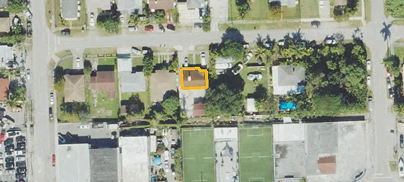 Single-Story Triplex